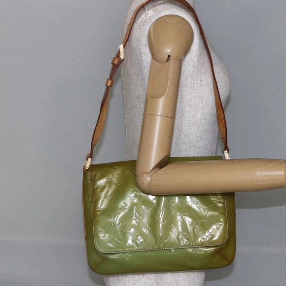 LOUIS VUITTON Monogram Vernis Thompson Street Bag Baby Blue M91009 Auth 146149 - Picture 15 of 16